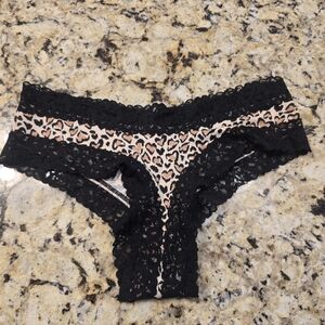 PINK Victoria's Secret Black Lace and Leopard Panties NWOT